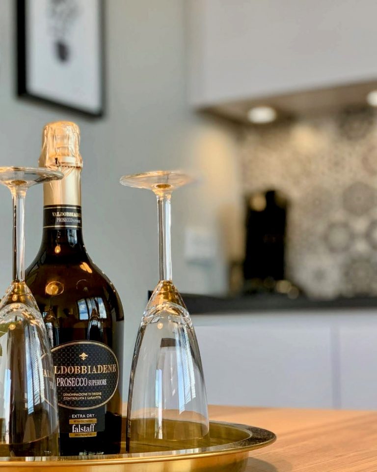 7 Esszimmer3 Detail (1)