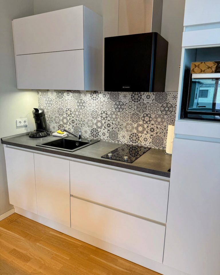 D575A29B-761A-4117-A3BA-1D2ECBD9B1AE